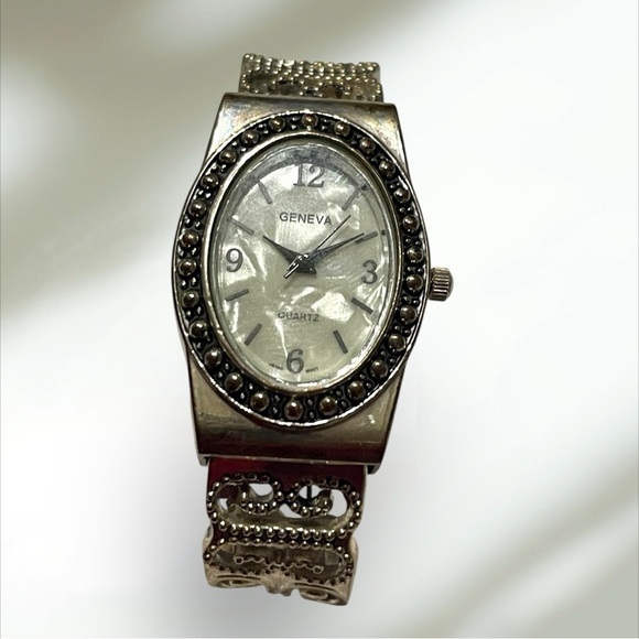 Elegant Vintage Geneva